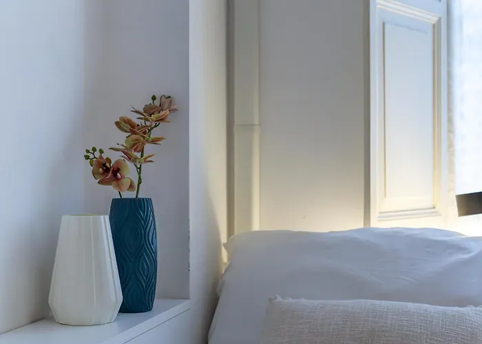 Iflat Comfortable & Spacious Dolce Retreat דירה