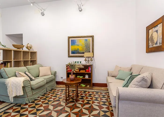 Iflat Comfortable & Spacious Dolce Retreat דירה